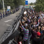 migrants-hugnary-serbia-border-horgos