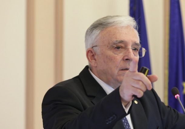 Mugur Isarescu, avertisment, taxe, inflatie, Romania, Marcel Ciolacu