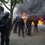 des-crs-en-marge-de-la-manifestation-du-1er-mai-place-de-la-nation-a-paris