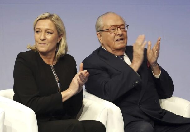 Marine Le Pen, antisemitism, mars, Franta, indignare