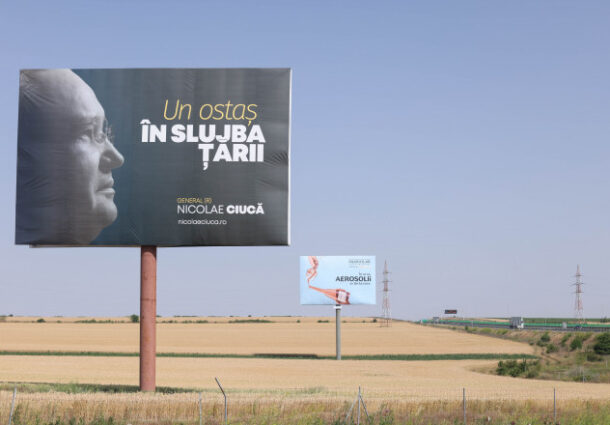 Nicolae Ciuca, carte, panouri publicitare, bani publici, PNL, explicatiie